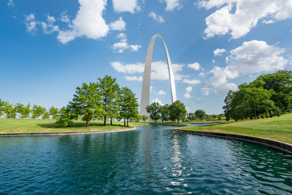 A Guide to Gateway Arch National Park | www.strongerinc.org